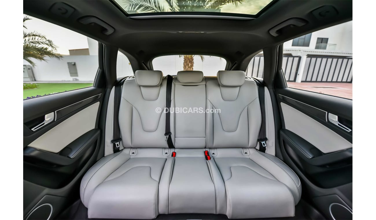 Audi RS4 3 Y Warranty!  - GCC - AED 3,231 P.M. AT 0% DOWNPAYMENT