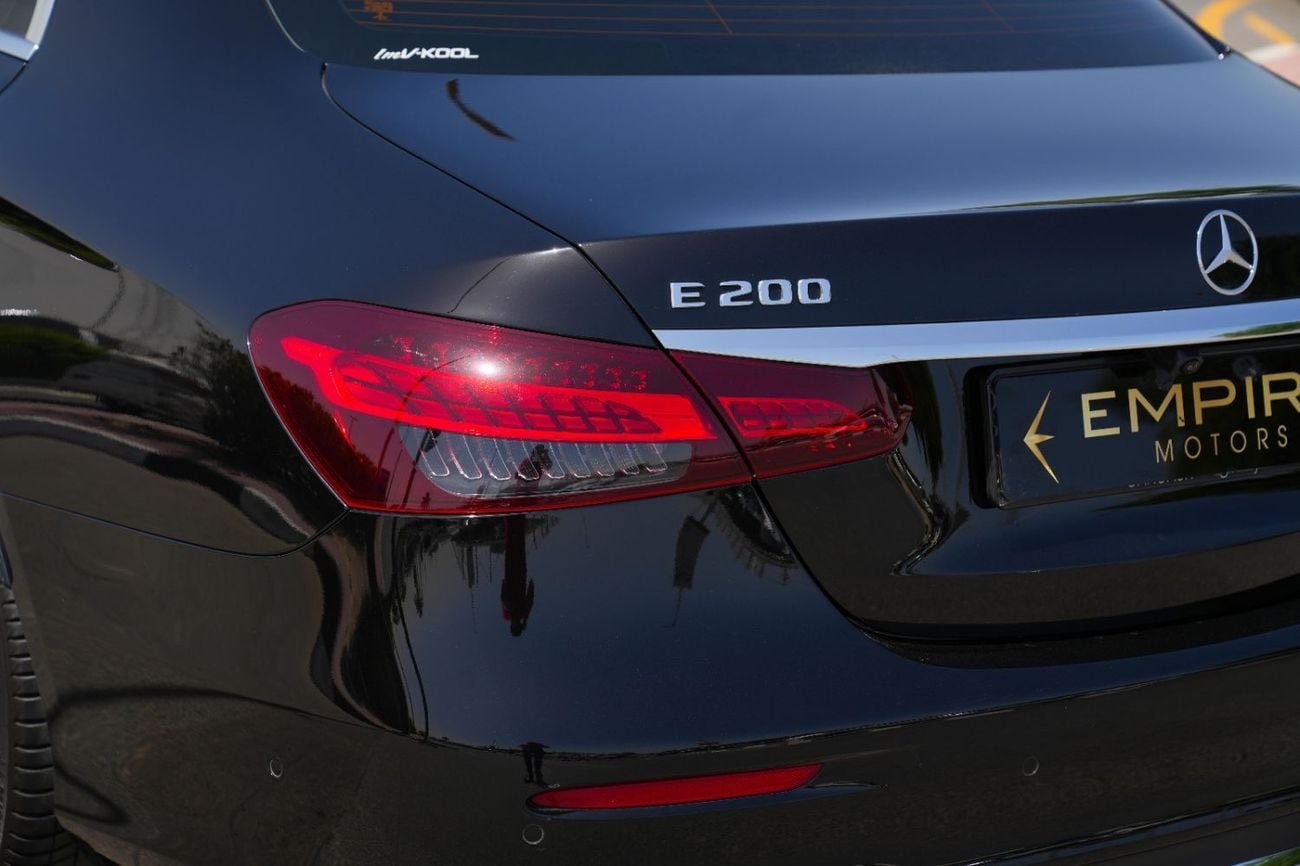 Mercedes Benz E200