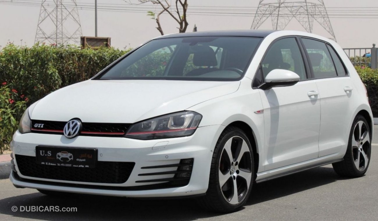 فولكس واجن جولف GTI