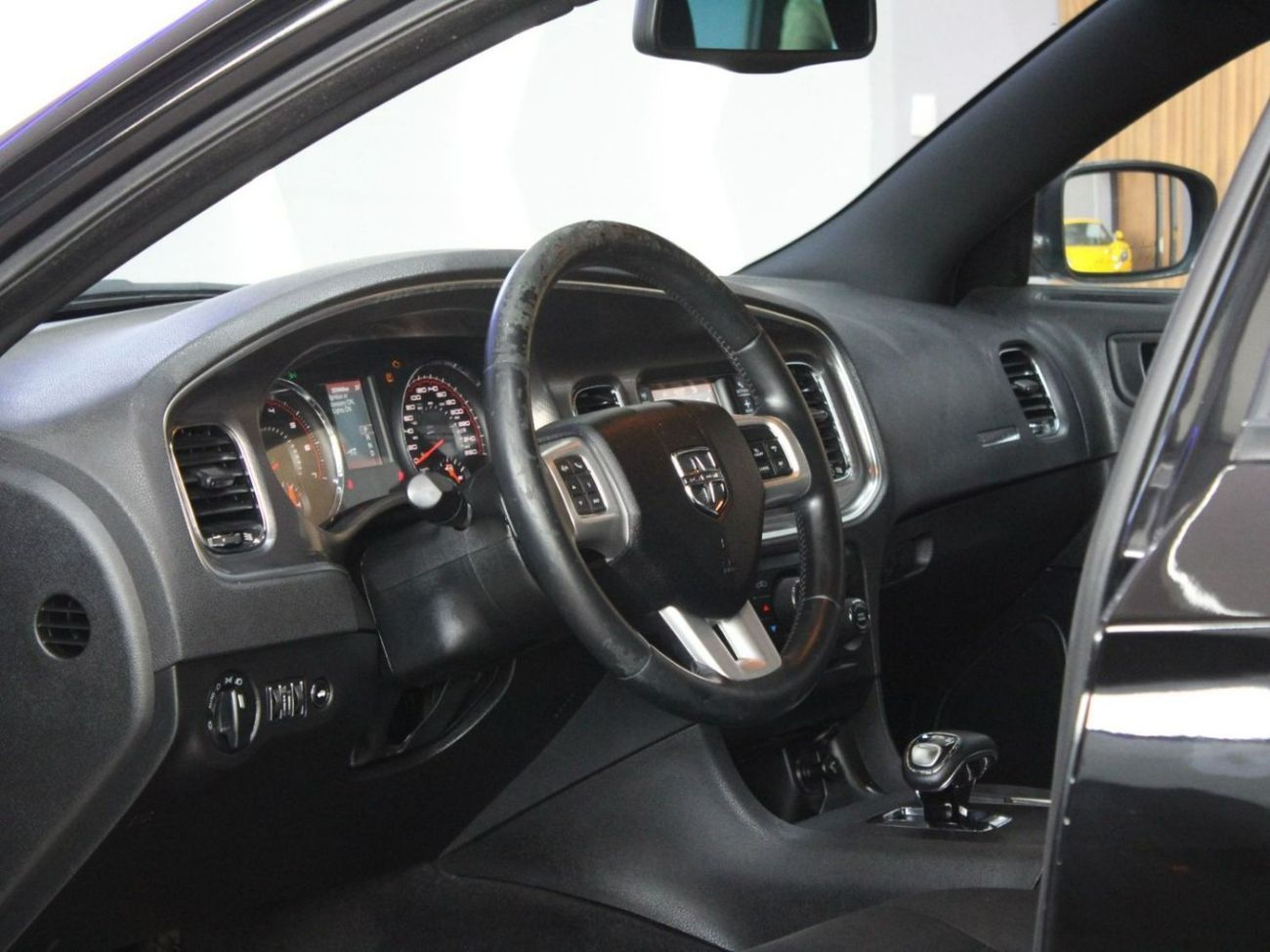 دودج تشارجر SXT | GCC specs