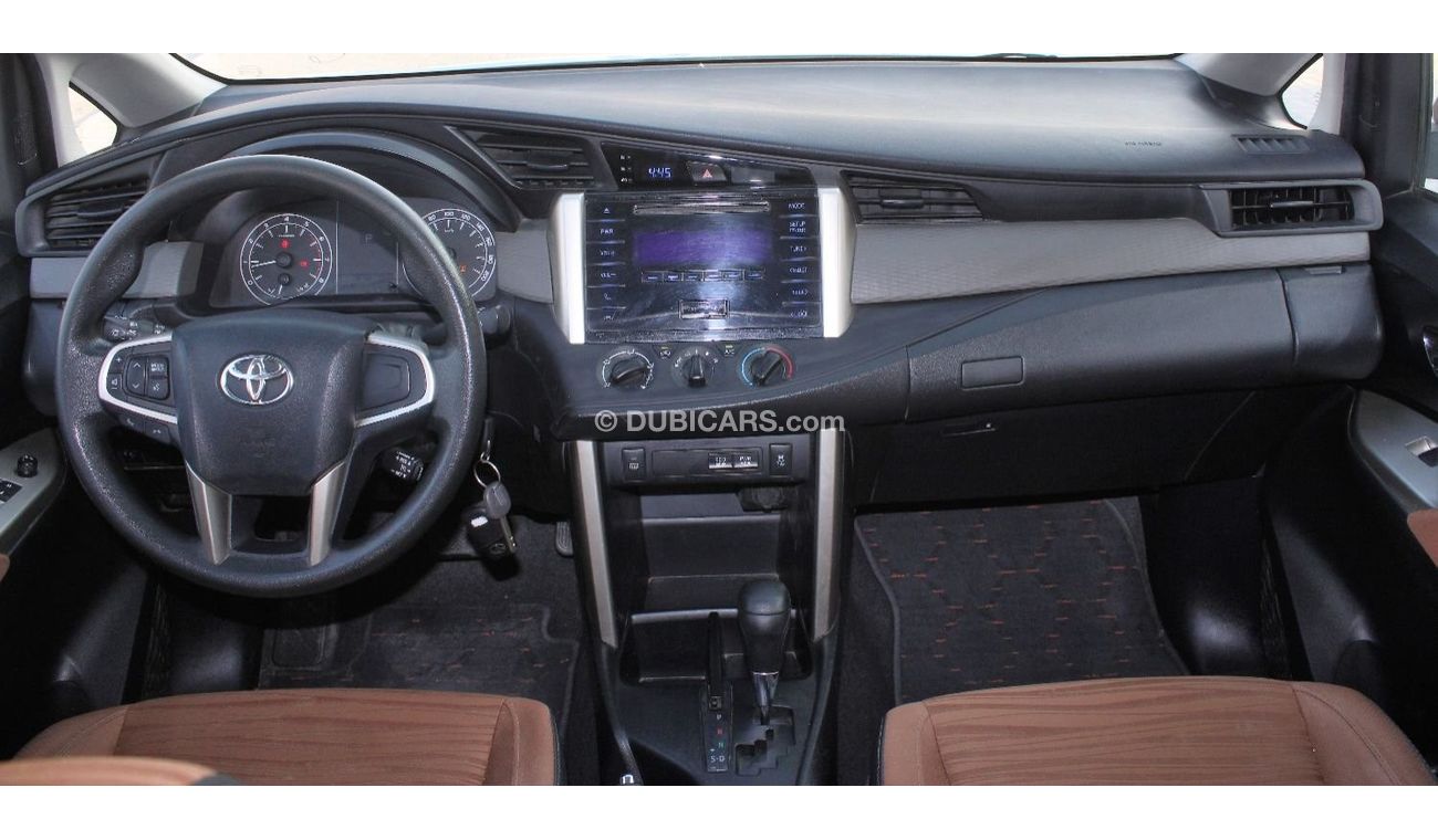 Toyota Innova SE Toyota Innova 2019 in excellent condition without accidents