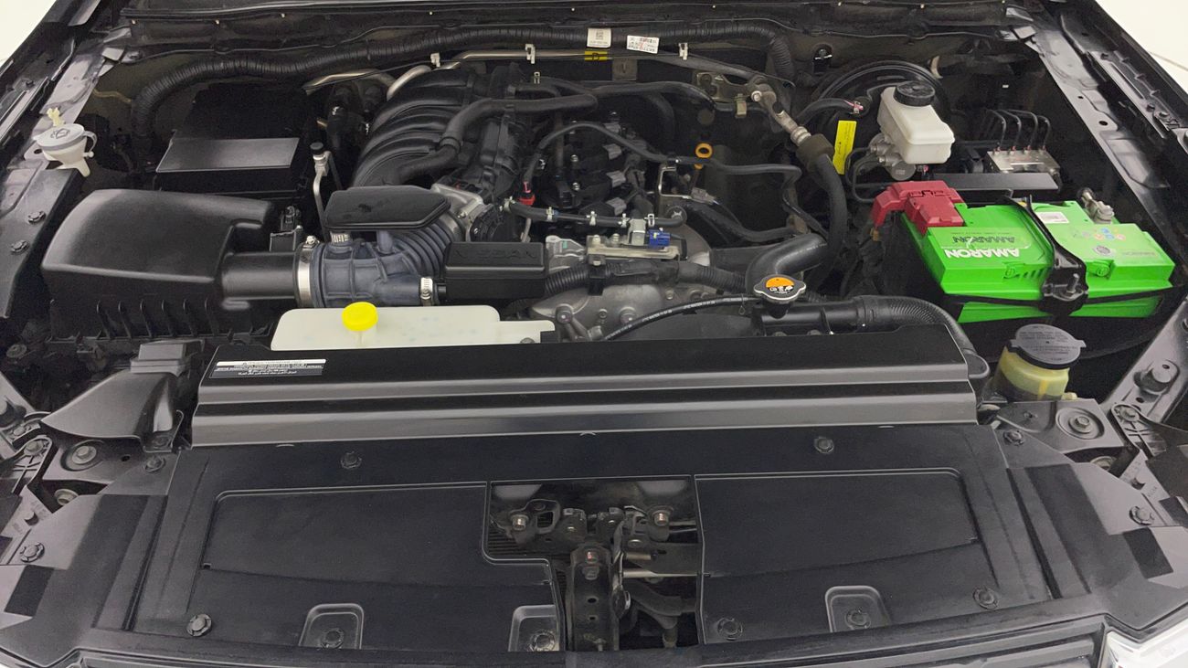 نيسان إكستيرا TITANIUM 2.5 | بدون دفعة مقدمة | اختبار القيادة في المنزل