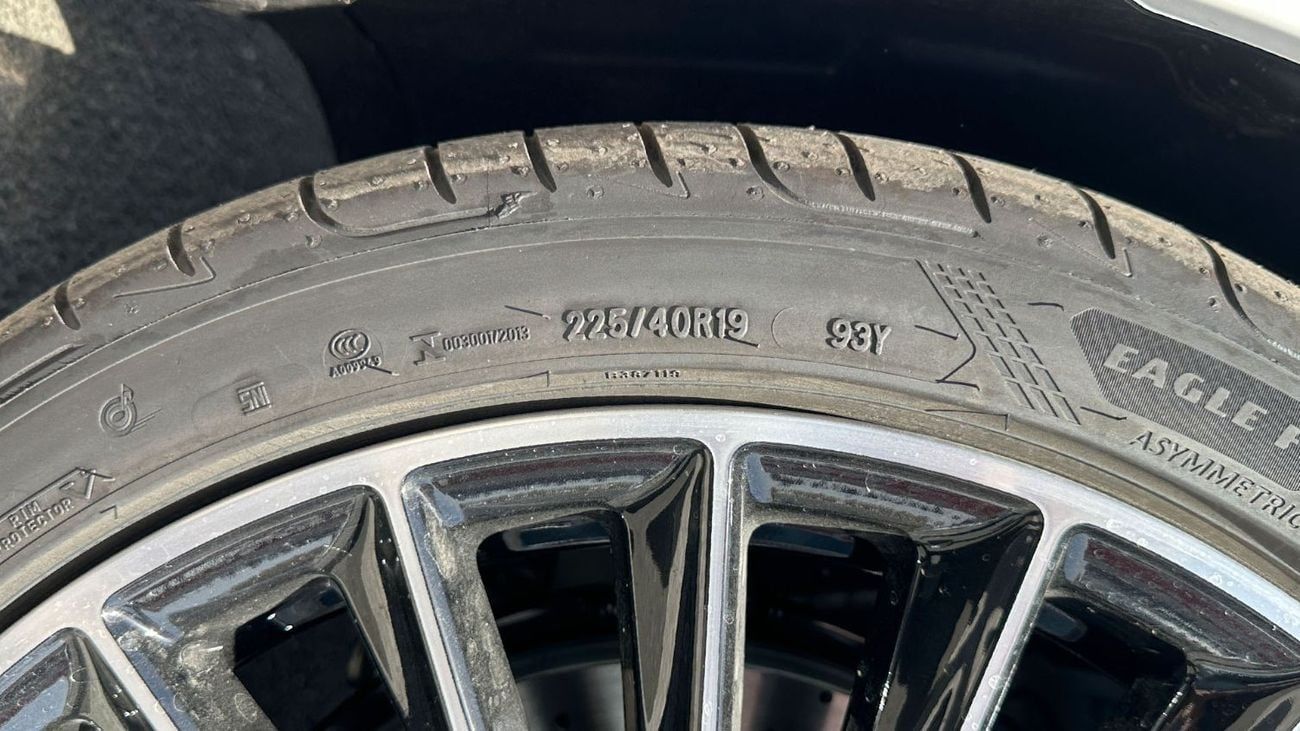 Mercedes-Benz C 200 Premium 2025 GCC 5 Years Agency Warranty