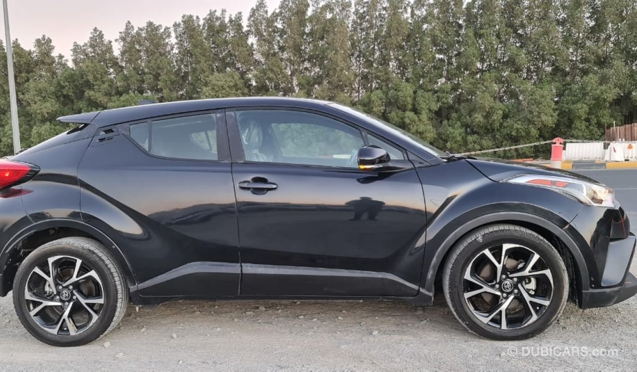 تويوتا C-HR CHR 2019 For URGENT SALE