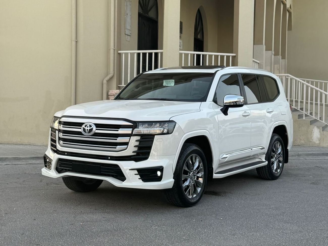 تويوتا لاند كروزر 2022 Model VXR Twin Turbo Full Option Very Clean And Perfect Condition