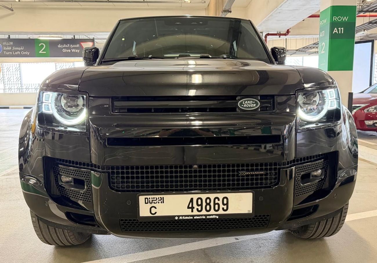 لاند روفر ديفندر P130