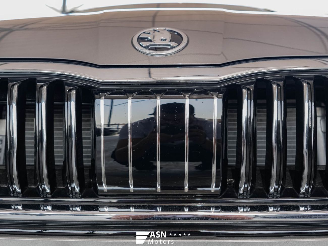 سكودا أوكتافيا PRO TSI280 Luxury Edition 2025 (Export Price)