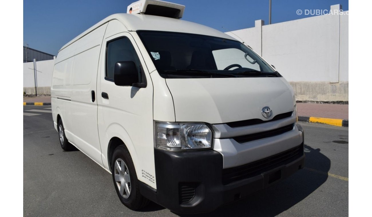 Toyota Hiace GL - High Roof LWB Toyota Hiace Highroof Chiller, Model:2015. Excellent condition