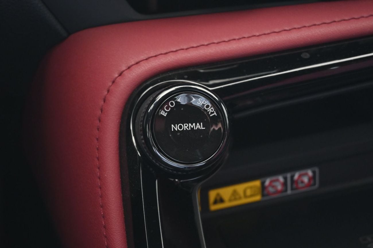 Lexus NX350h Std 2.5L Lexus NX350h 2.5L Hybrid Petrol AWD Model 2025