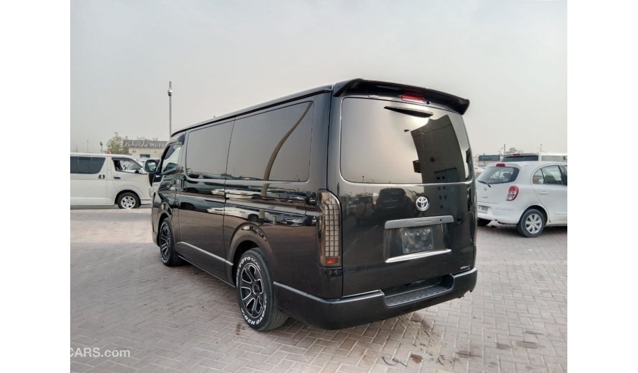 تويوتا هاياس TOYOTA HIACE VAN RIGHT HAND DRIVE   (PM1527)