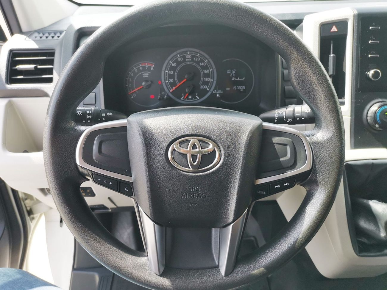 Toyota Hiace GLS - High Roof