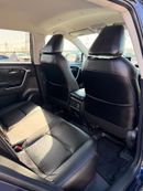 Toyota RAV4 XLE 2.5 L AWD leather seats, push start 2024