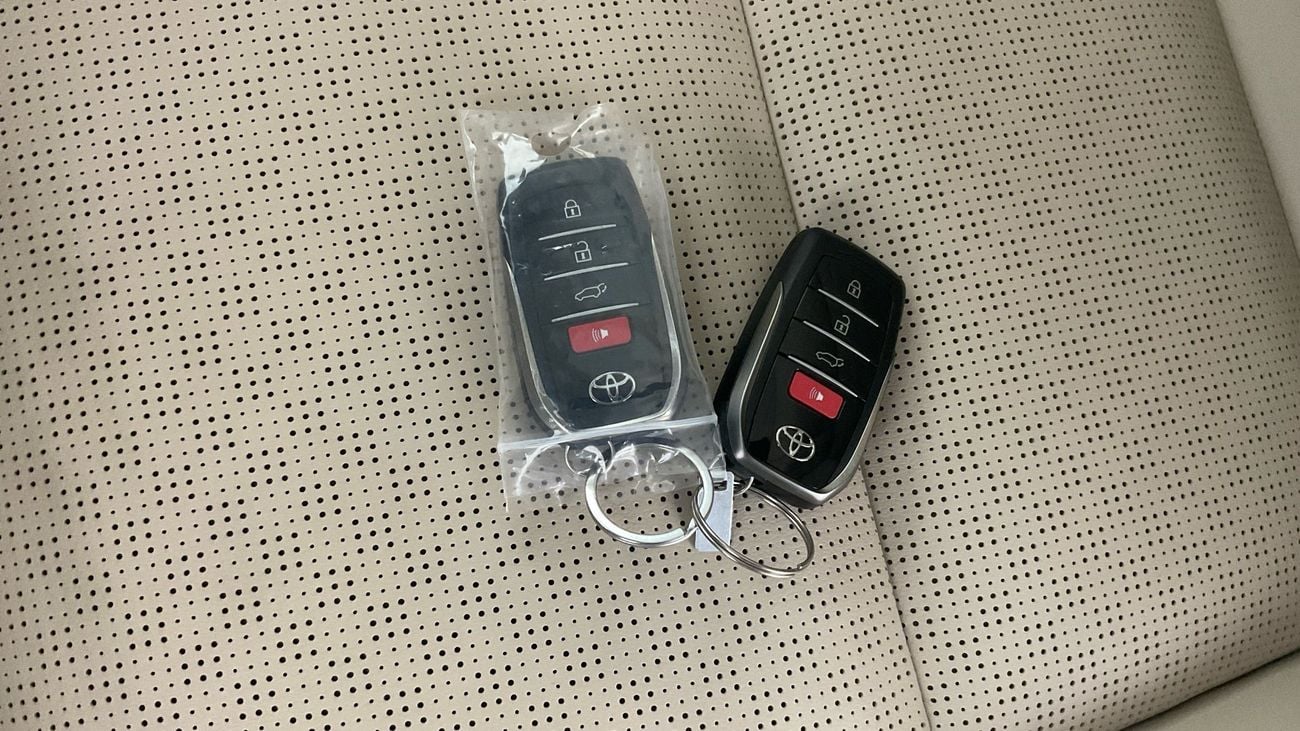 Toyota Land Cruiser VXR | upto AED 20,000 Ramadan Discount | Guaranteed Warranty | 0 Down Payment