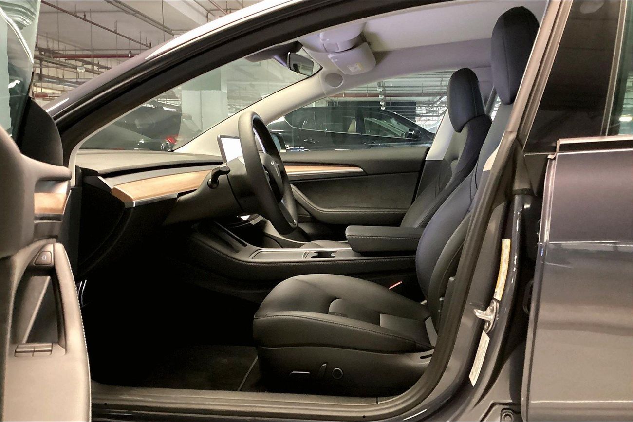 تسلا موديل 3 Long Range (Dual Motor) | شامل الضمان | 0 ﺪﻔﻋﺓ ﺃﻮﻟﻯ