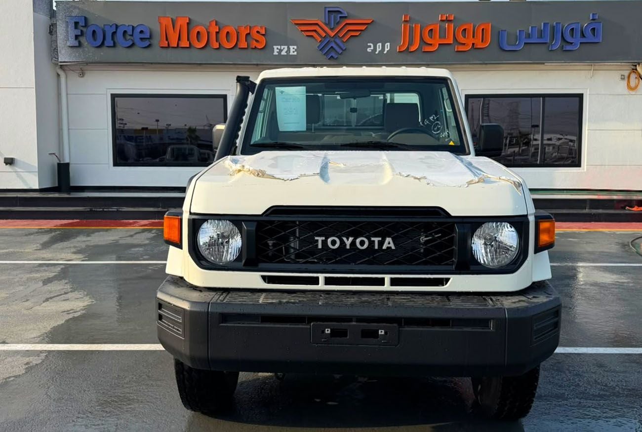 Toyota Land Cruiser 70 LC79 SC
