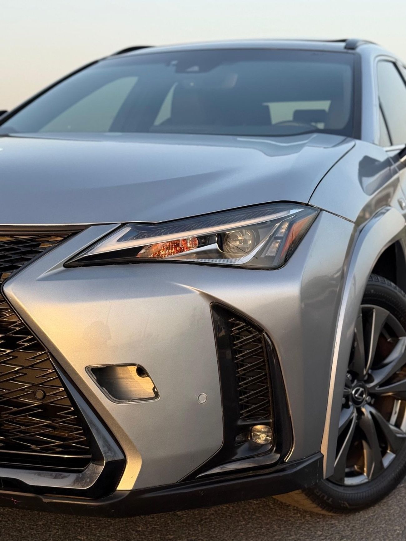 Lexus UX250h F-Sport Hybrid handling 2023 Full Option