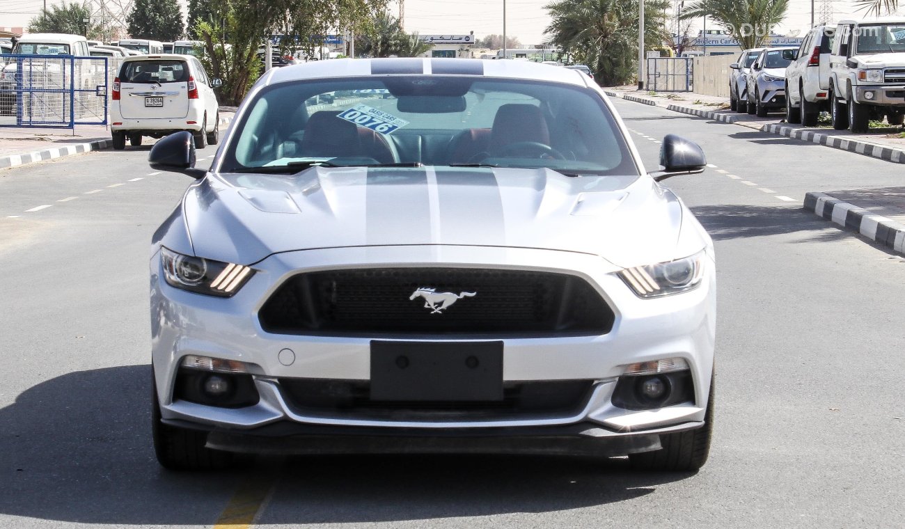 Ford Mustang V8 Premium 5.0L