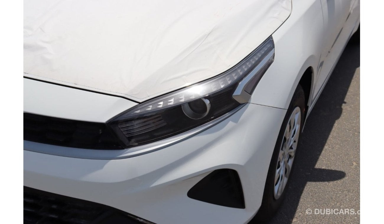 كيا سيراتو Brand New Kia Cerato CER16 1.6L Petrol | White/Grey | 2023 | For Export only