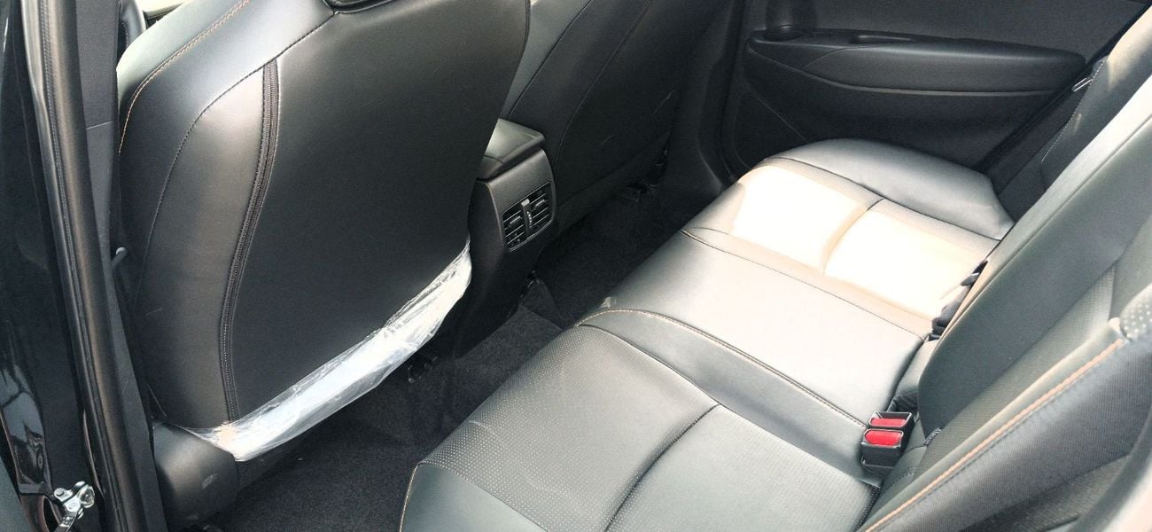 تويوتا كورولا كروس Toyota Corolla Cross Elite 2.0L HEV 2026YM