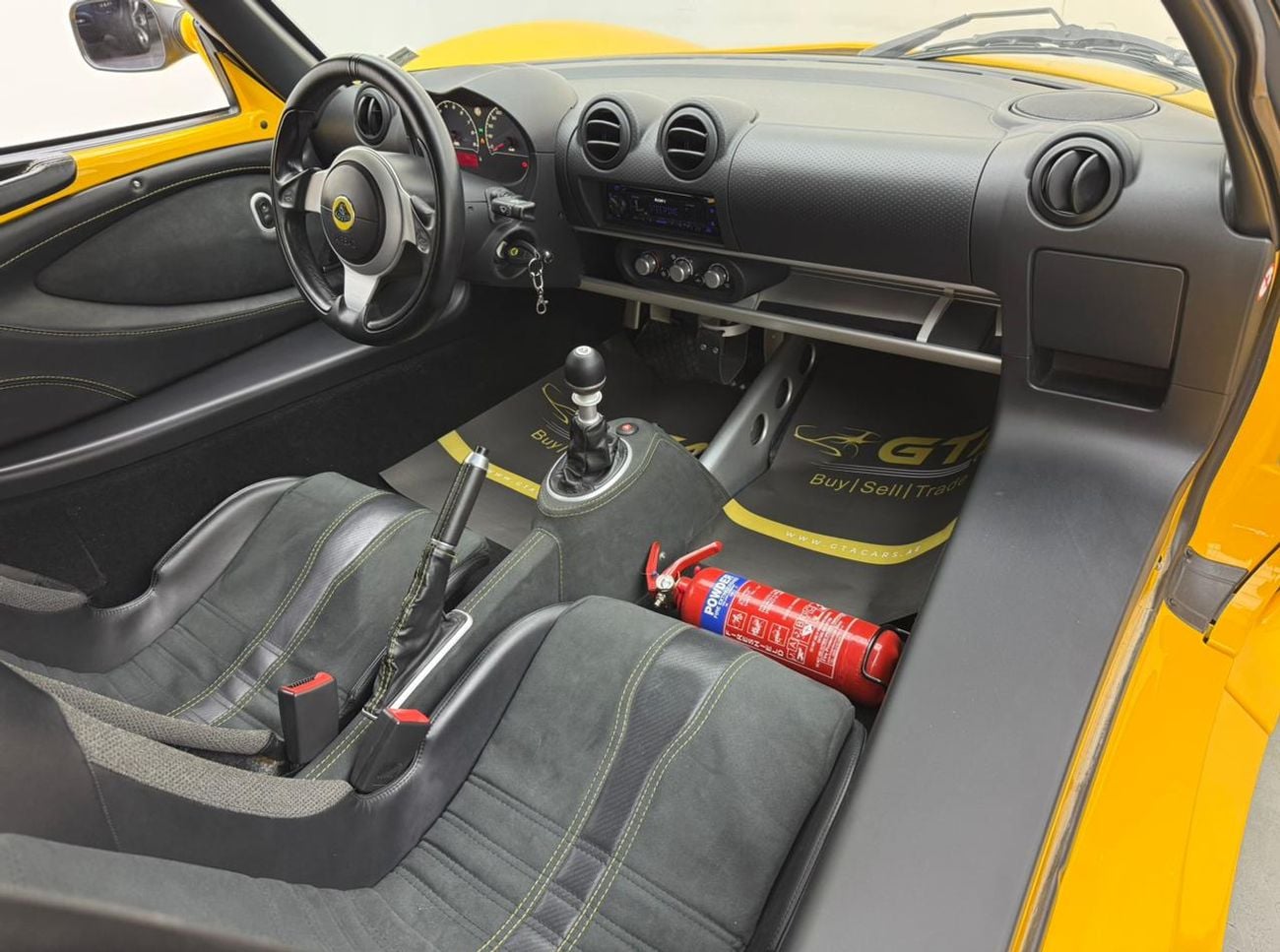 Lotus Exige 2015 Lotus Exige S, Full Lotus Service History, Very Low Km, Excellent Condition, GCC