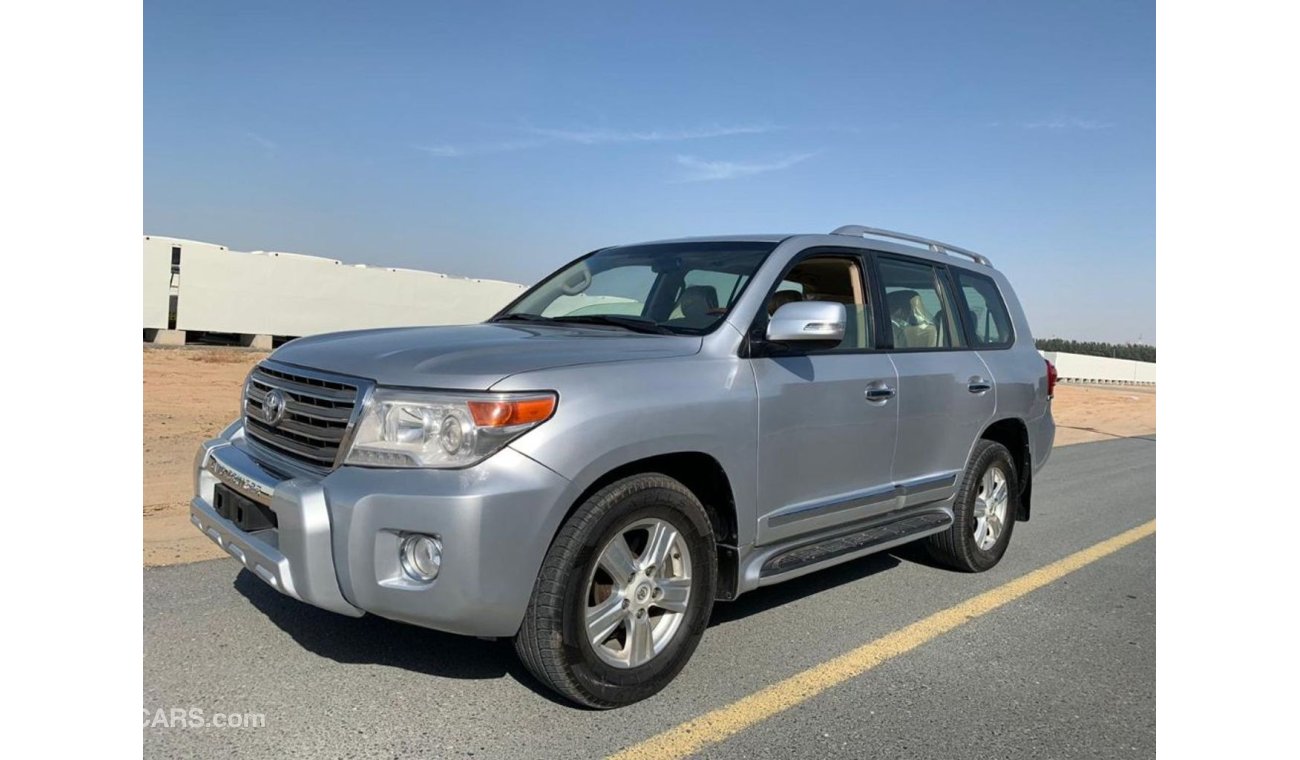 تويوتا لاند كروزر تويوتا لاند كروزر جي اكس ار 2013 مواصفات خليجي بدون حوادث