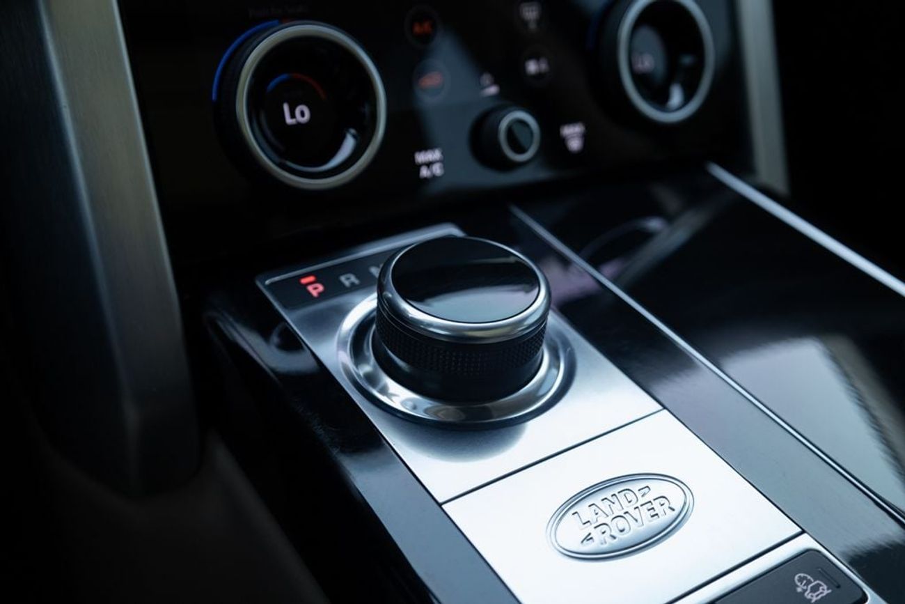 Land Rover Range Rover Vogue SE 5.0L Vogue SE 3.0L