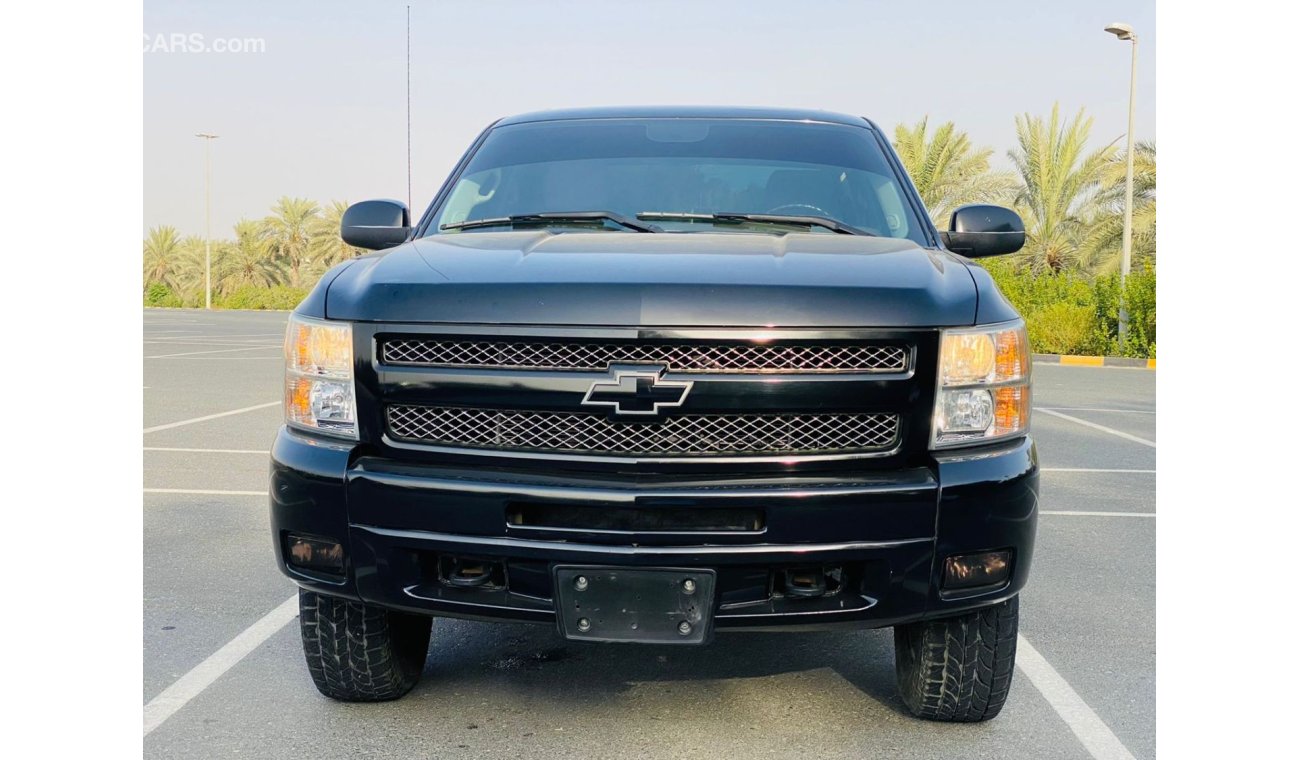 Chevrolet Silverado Chevrolet Silverado pick up GCC 2013 perfect condition