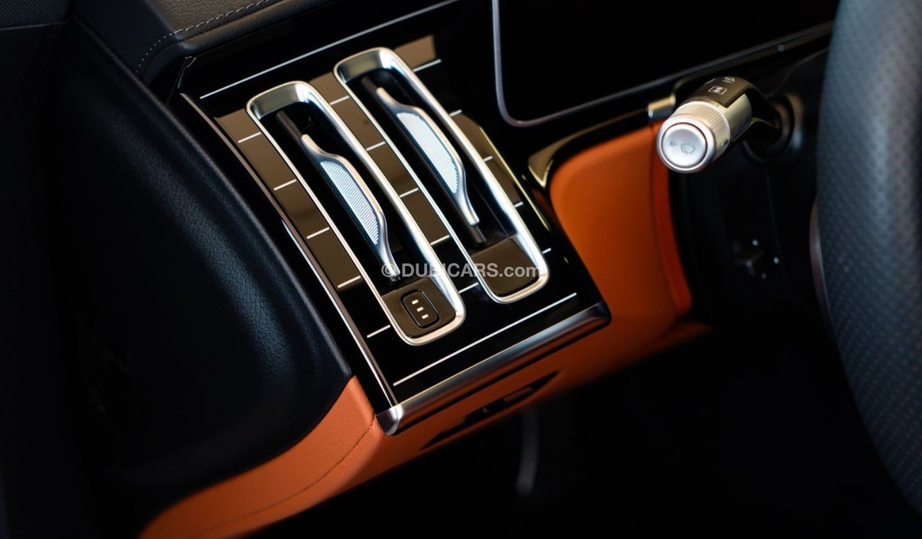 مرسيدس بنز S 500 AMG | 3.0 L | V6 | اوتوماتيك | بترول