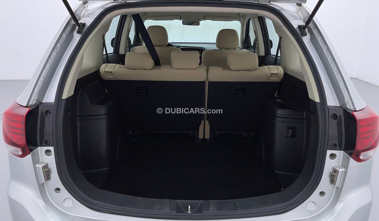 Mitsubishi Outlander GLX LOWLINE 4WD 2.4 | Zero Down Payment | Free Home Test Drive