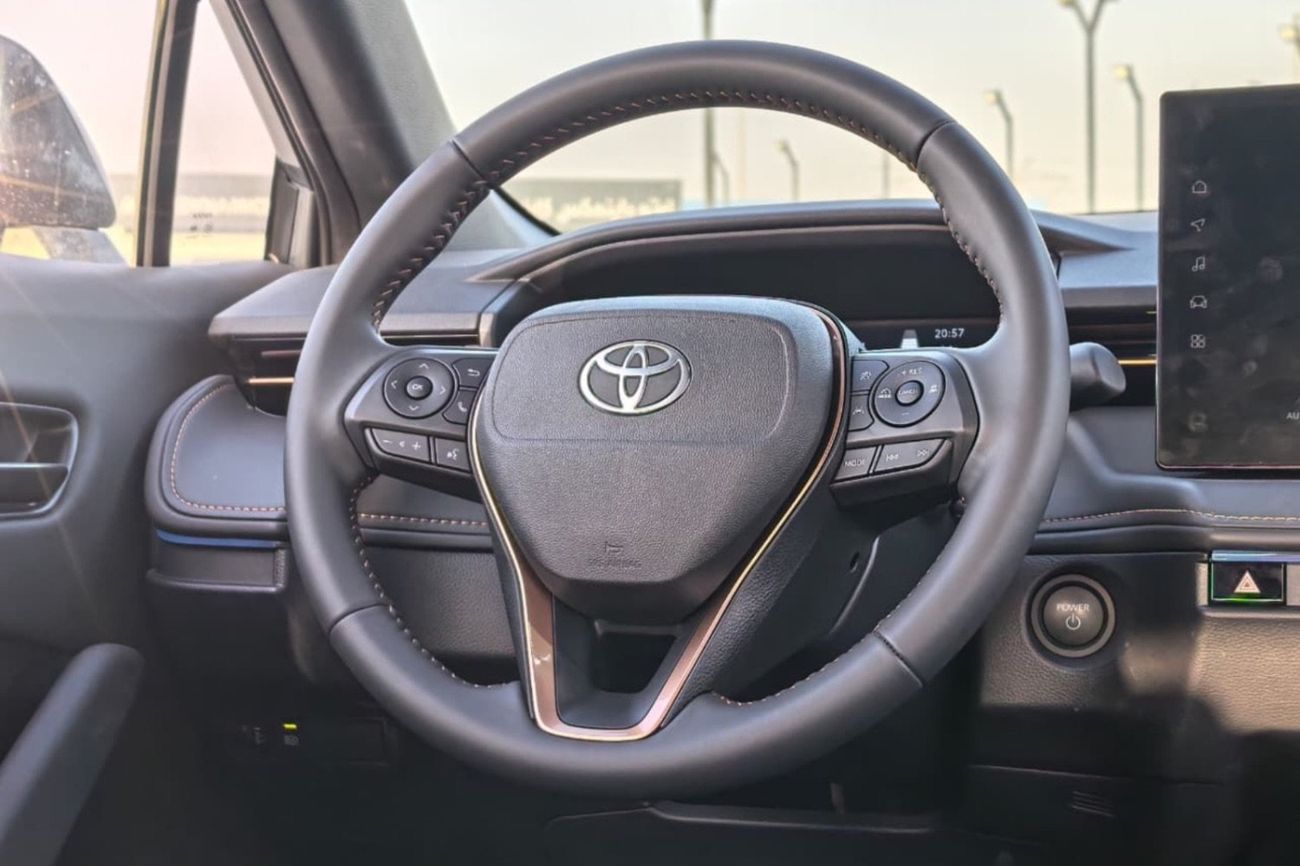 تويوتا فرونتلاندر 2025 TOYOTA FRONTLANDER 2.0L LUXURY HYBRID FULL OPTIONS NEW SHAPE WITH SUNROOF,RADAR,LEATHER SEAT,EL
