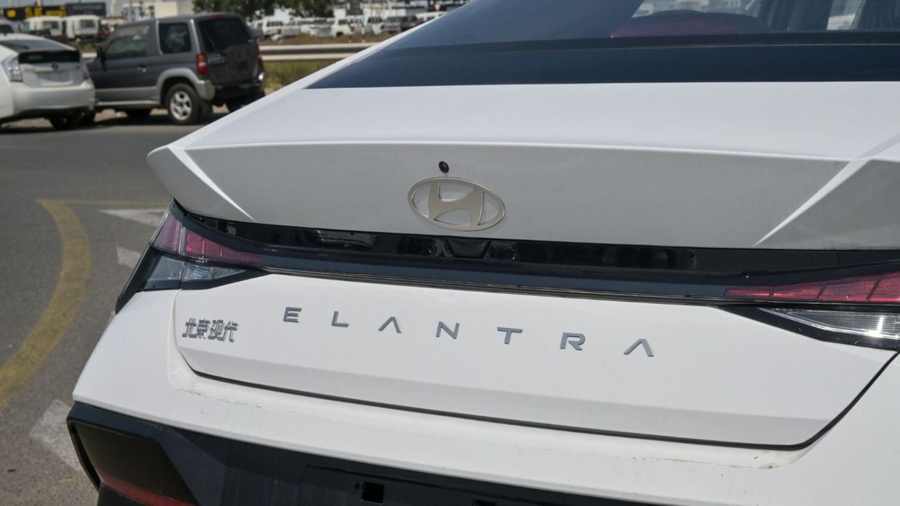 هيونداي إلانترا سمارت Hyundai Elantra - 1.5L PETROL - Chinese Specs MODEL 2025(Export)