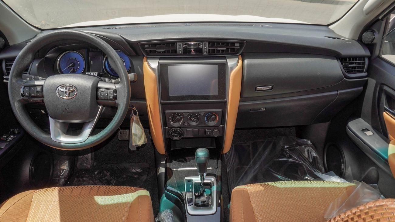 تويوتا فورتونر 2.7 L