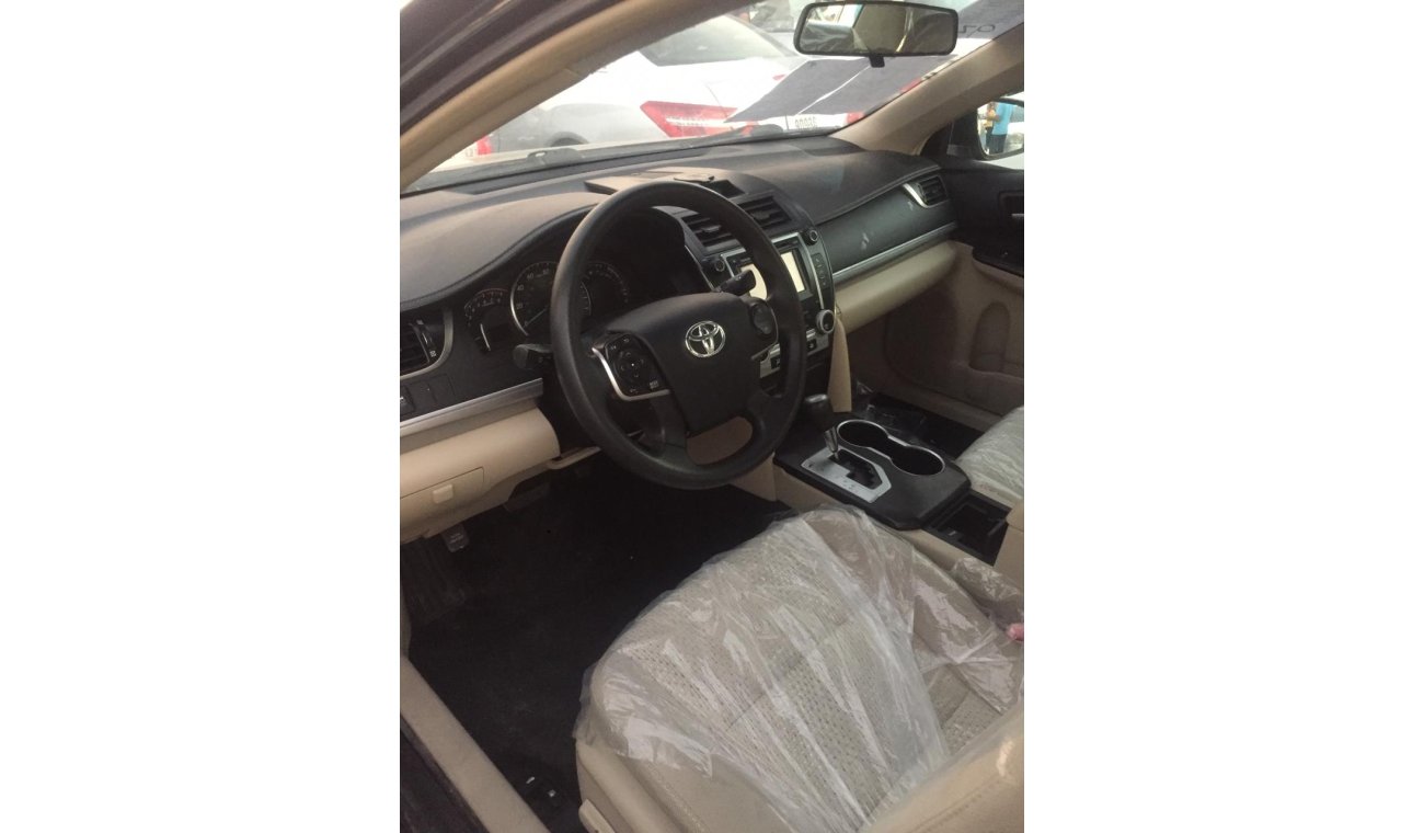 Toyota Camry LE   -     going  cheap