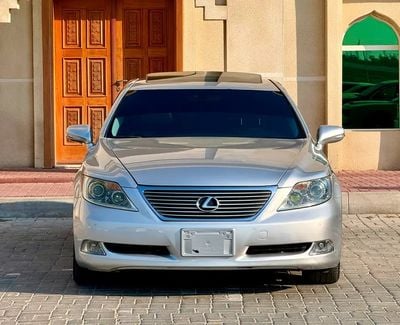 لكزس LS 460 LS 460 - Excellent Condition - American Specs