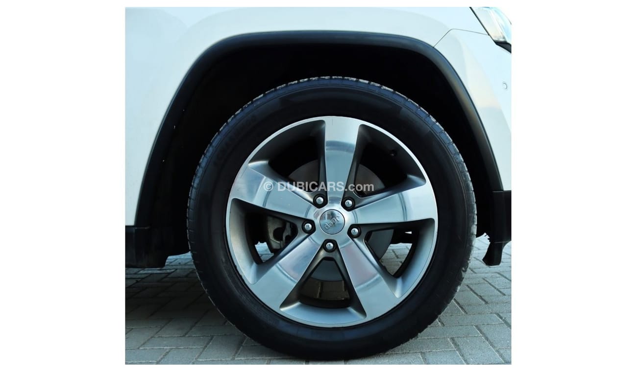 Jeep Grand Cherokee Limited Jeep Grand Cherokee 2015 GCC in excellent condition