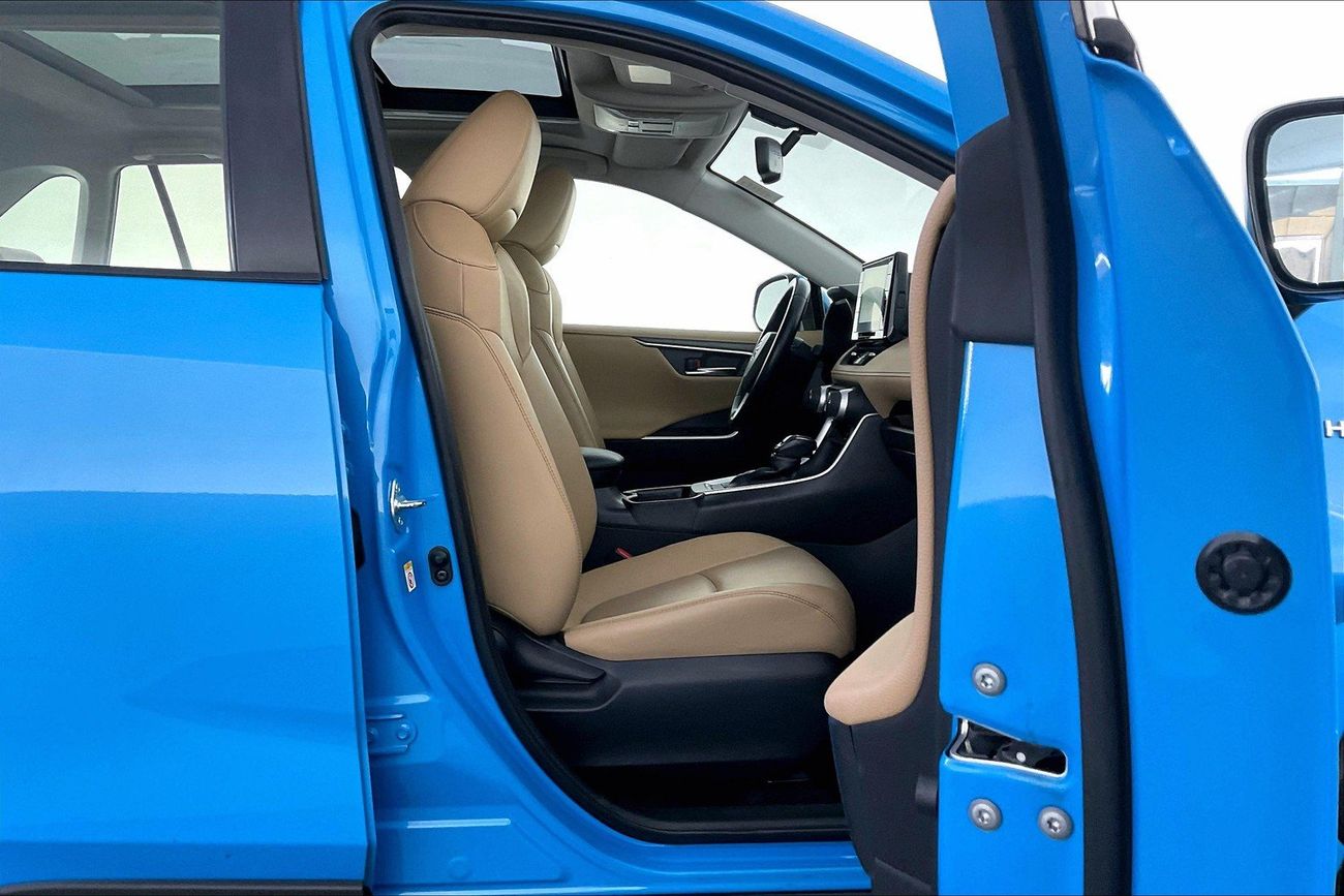 تويوتا راف ٤ VXR HEV | شامل الضمان | 0 ﺪﻔﻋﺓ ﺃﻮﻟﻯ