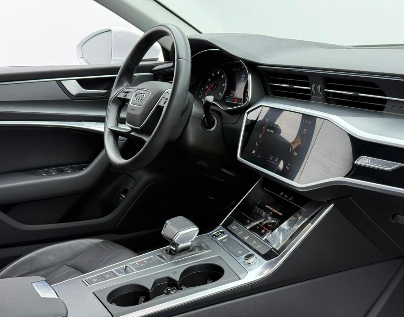 Audi A6 45 TFSI 2.0L 2021 Audi A6 45 TFSI quattro ,Warranty ,Al Nabooda Full Service History ,GCC