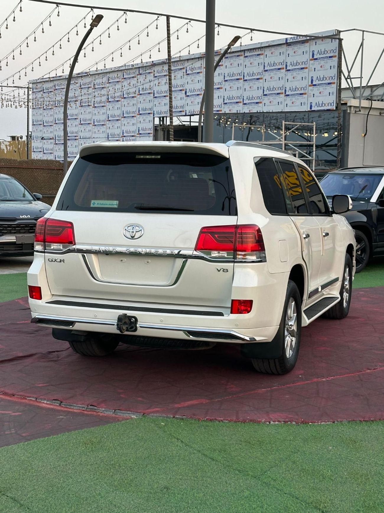 Toyota Land Cruiser GXR 4.6L