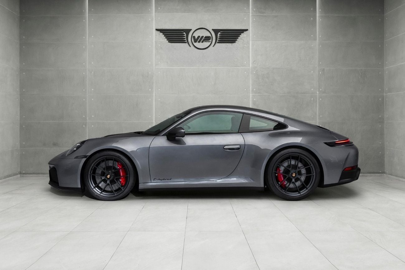 Porsche 911 Carrera GTS 3.0L (450 HP) Coupe