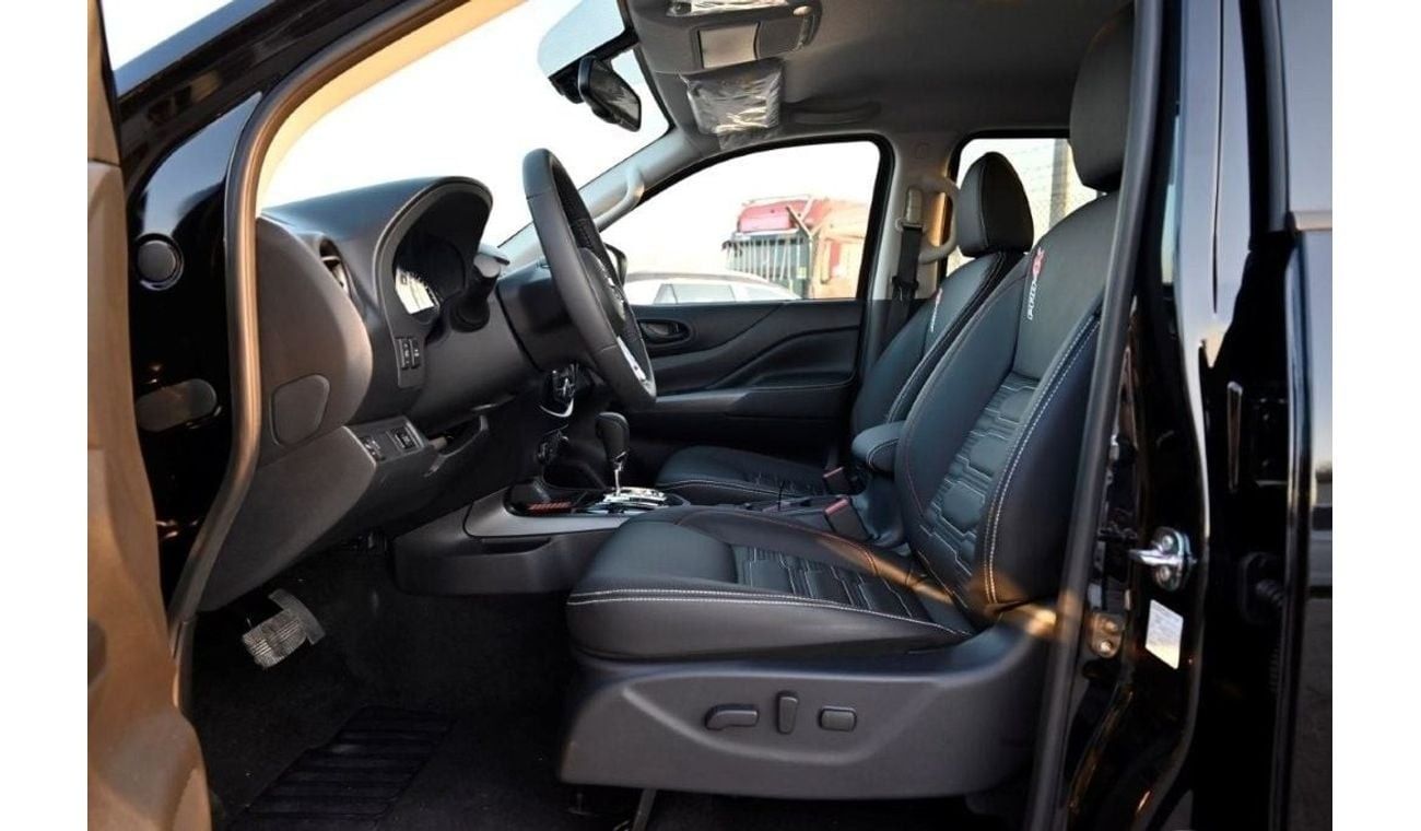 Nissan Navara 2025 NISSAN NAVARA DOUBLE CABIN PICKUP PRO 2.5L DIESEL 4WD AT