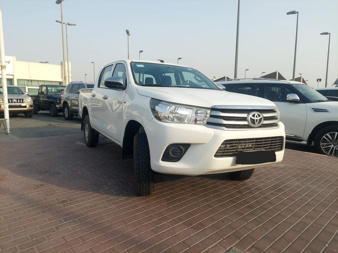 Toyota Hilux DC 2.4L 4WD DIESEL MANUAL TRANSMISSION