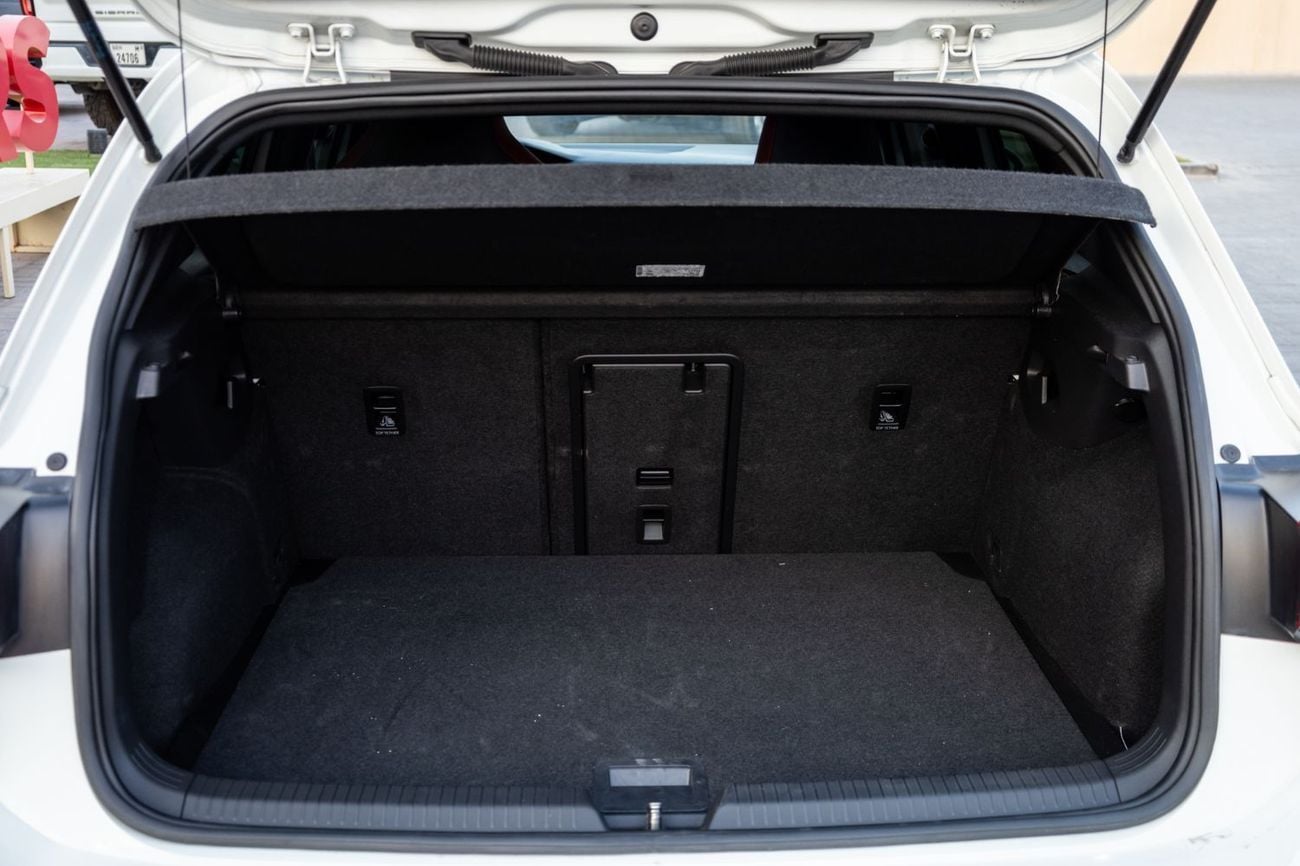 Volkswagen Golf GTI Leather 2.0L