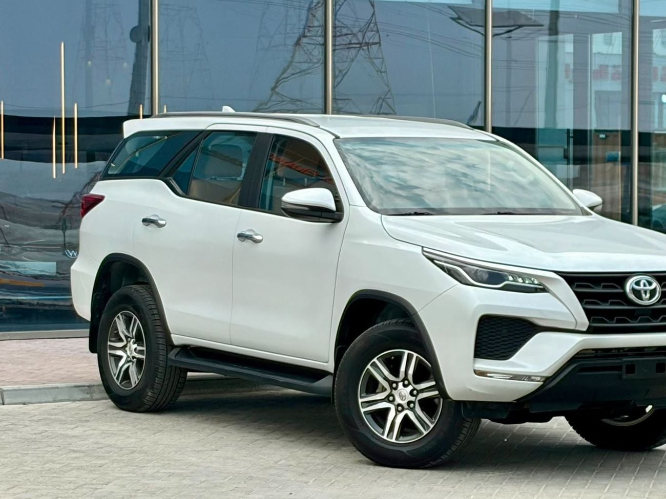 Toyota Fortuner EXR 1401-Monthly Toyota Fortuner I GCC | 2.7 L V4, Cruise, GPS I Accident Free