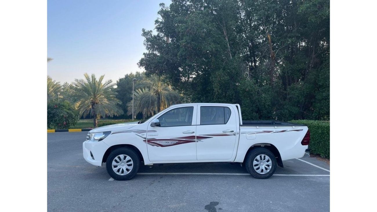 تويوتا هيلوكس ‏TOYOTA HILUX   GL   (GCC SPEC) -2020 - VERY GOOD CONDITION