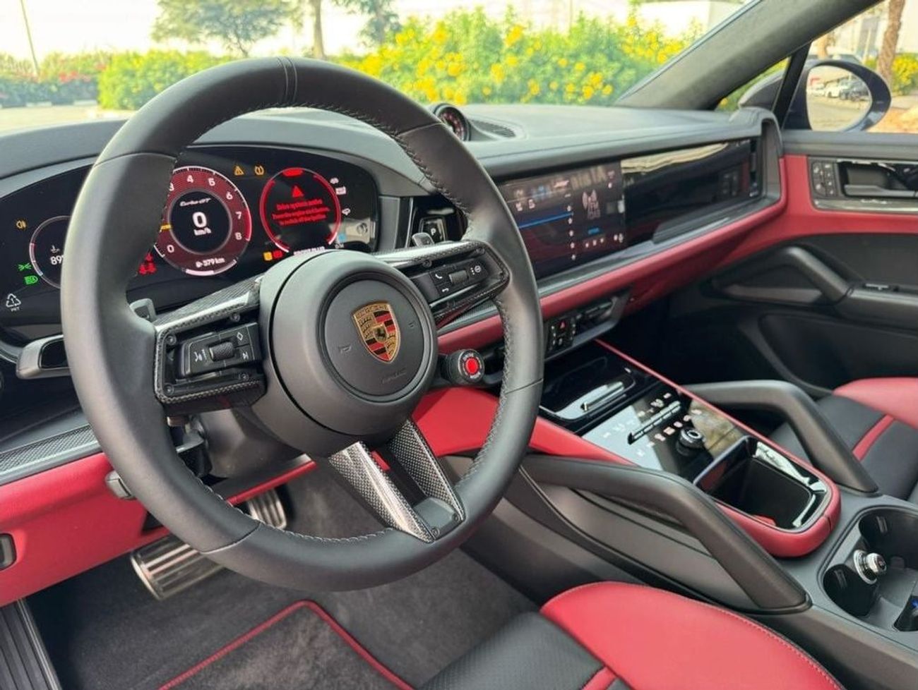 Porsche Cayenne GCC SPEC UNDER WARRANTY NEAT AND CLEAN