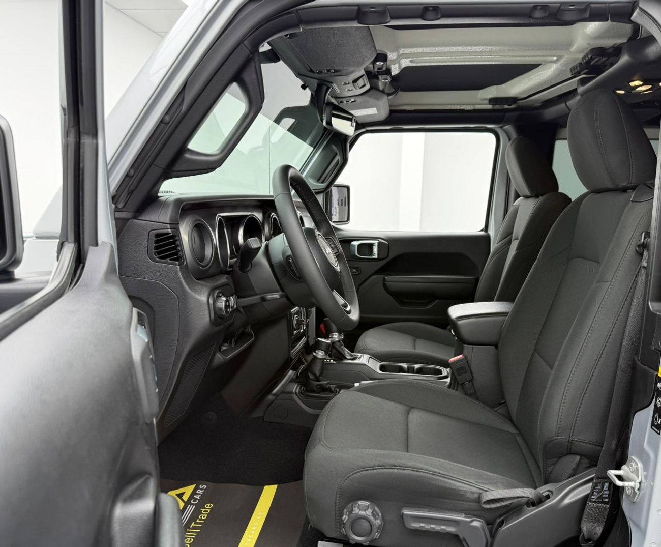 جيب رانجلر Sport 3.6L A/T (4 Seater) 2023 Jeep Wrangler Sports, 2028 Jeep Warranty, Full Jeep Service History, 