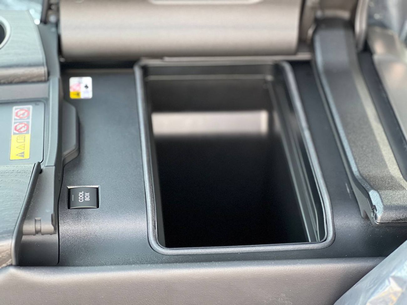 Lexus LX 600 OVER-TRAIL 3.5L PTR A/T // 2025 // FULL OPTION WITH OFF ROAD TYRE , RADAR , HEAD UP DISPLAY // SPECI