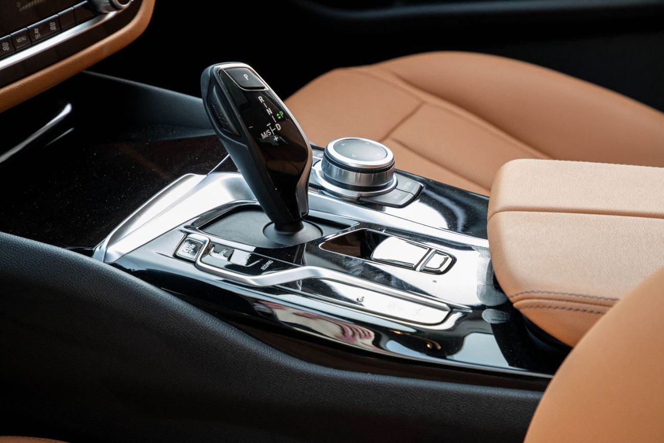 BMW 520i 520i | 2,330 P.M  | 0% Downpayment | Service History!