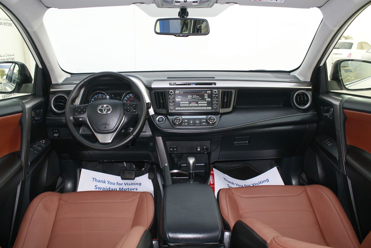 Toyota RAV4 2.5L VX 2017 MODEL VERY LOW MILEAGE