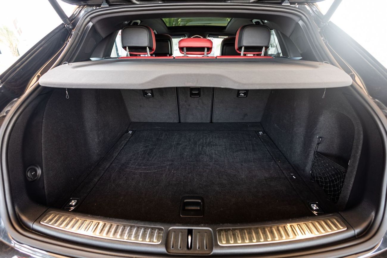 Porsche Macan Std 2.0L (260 HP)